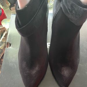 BNWT velour boot by Torrid